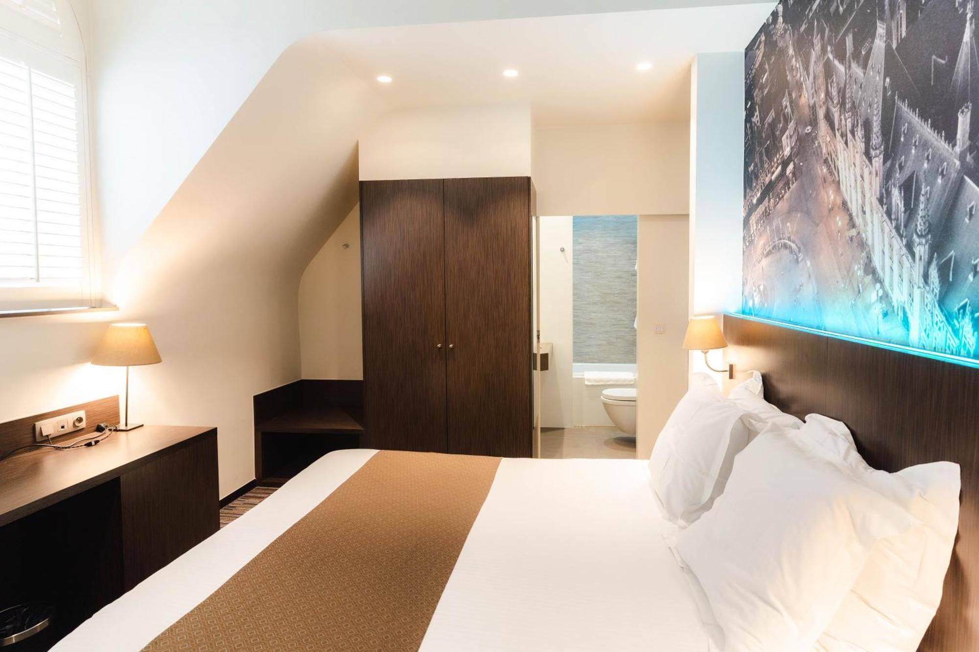 Golden Tree Hotel Brugge Phòng bức ảnh