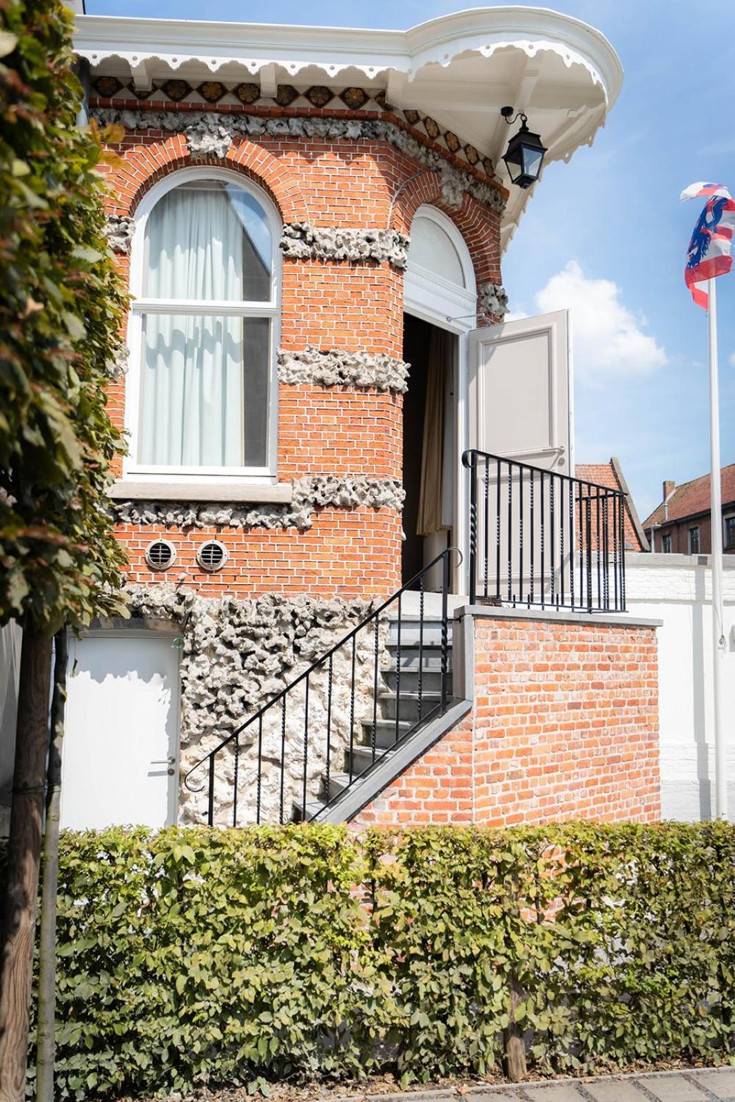Golden Tree Hotel Brugge Ngoại thất bức ảnh